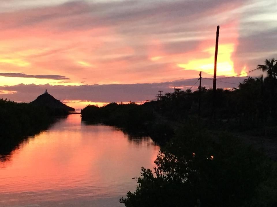 Hotel Cuesta Real Mulege Bagian luar foto